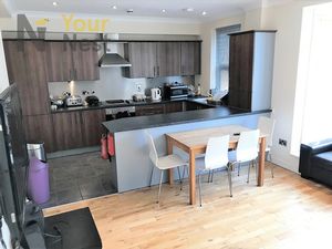 Photo 16- click for photo gallery